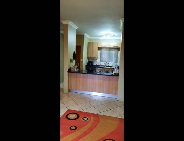 2 BEDROOM APARTMENT FOR SALE IN SOUTHGATE